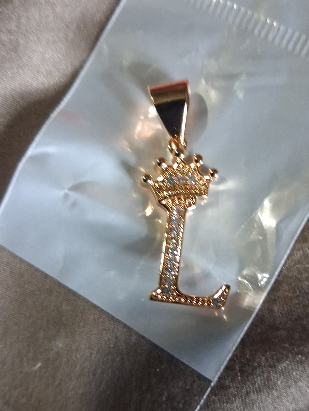 Gold Initial 'L' Pendant Necklace with Crown Accent
